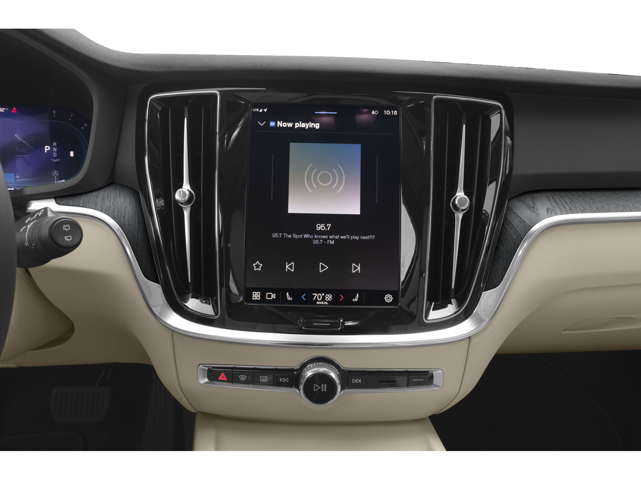2024 Volvo V60 Cross Country Ultimate
