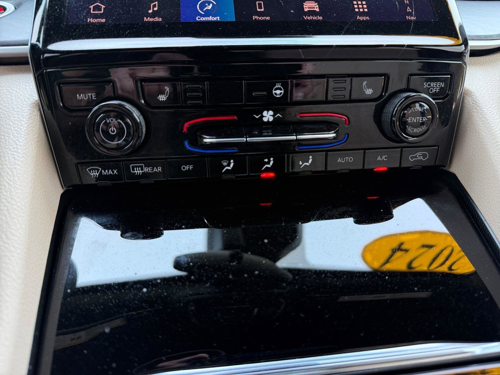 2024 Jeep Grand Cherokee L Base