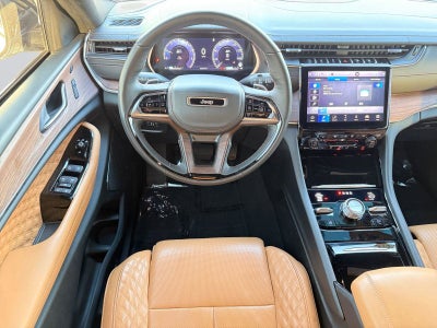 2023 Jeep Grand Cherokee L Base