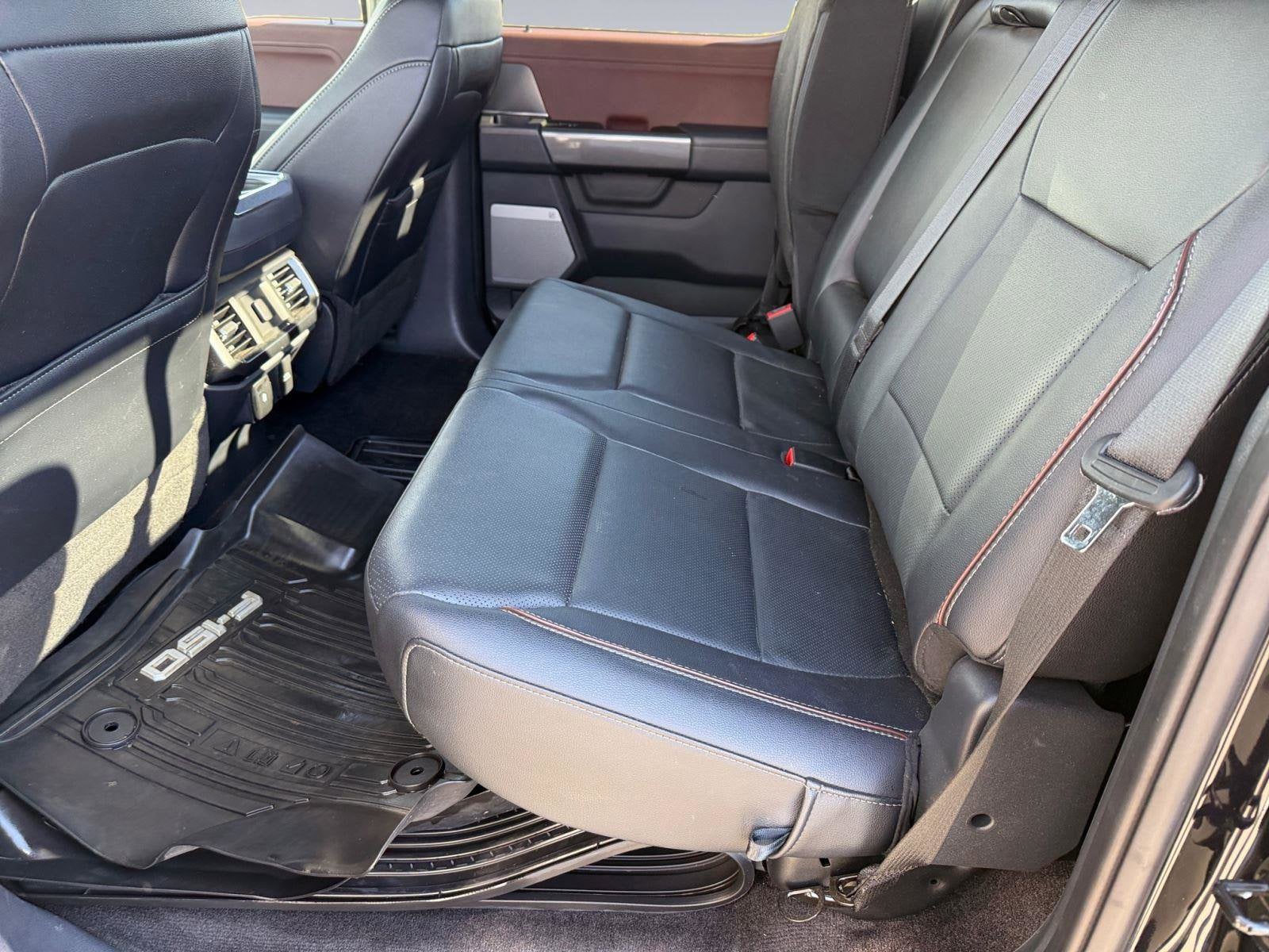 2022 Ford F-150 Base