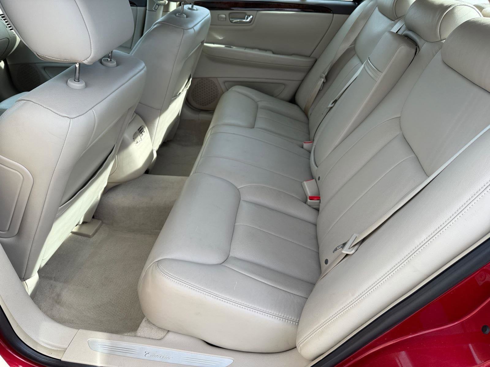 2009 Cadillac DTS Base