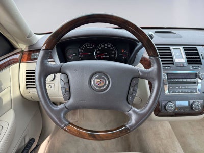 2009 Cadillac DTS Base