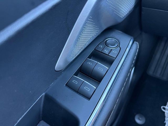 2024 GMC Acadia FWD Denali