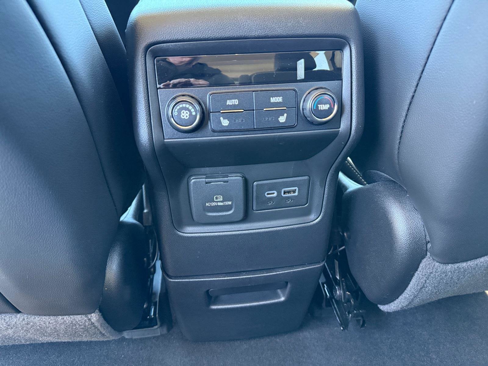 2021 GMC Acadia Base