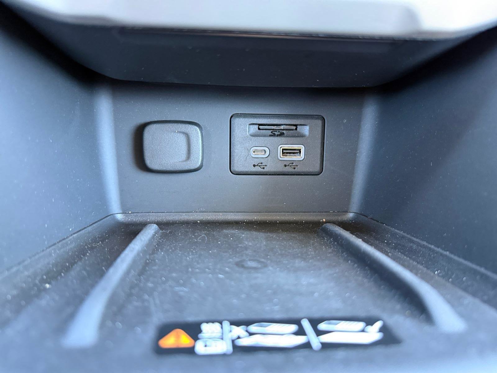 2021 GMC Acadia Base