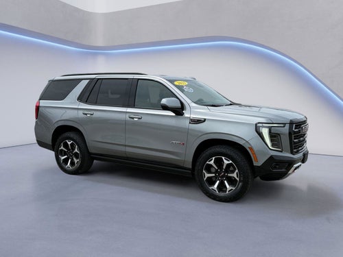 2025 GMC Yukon Base