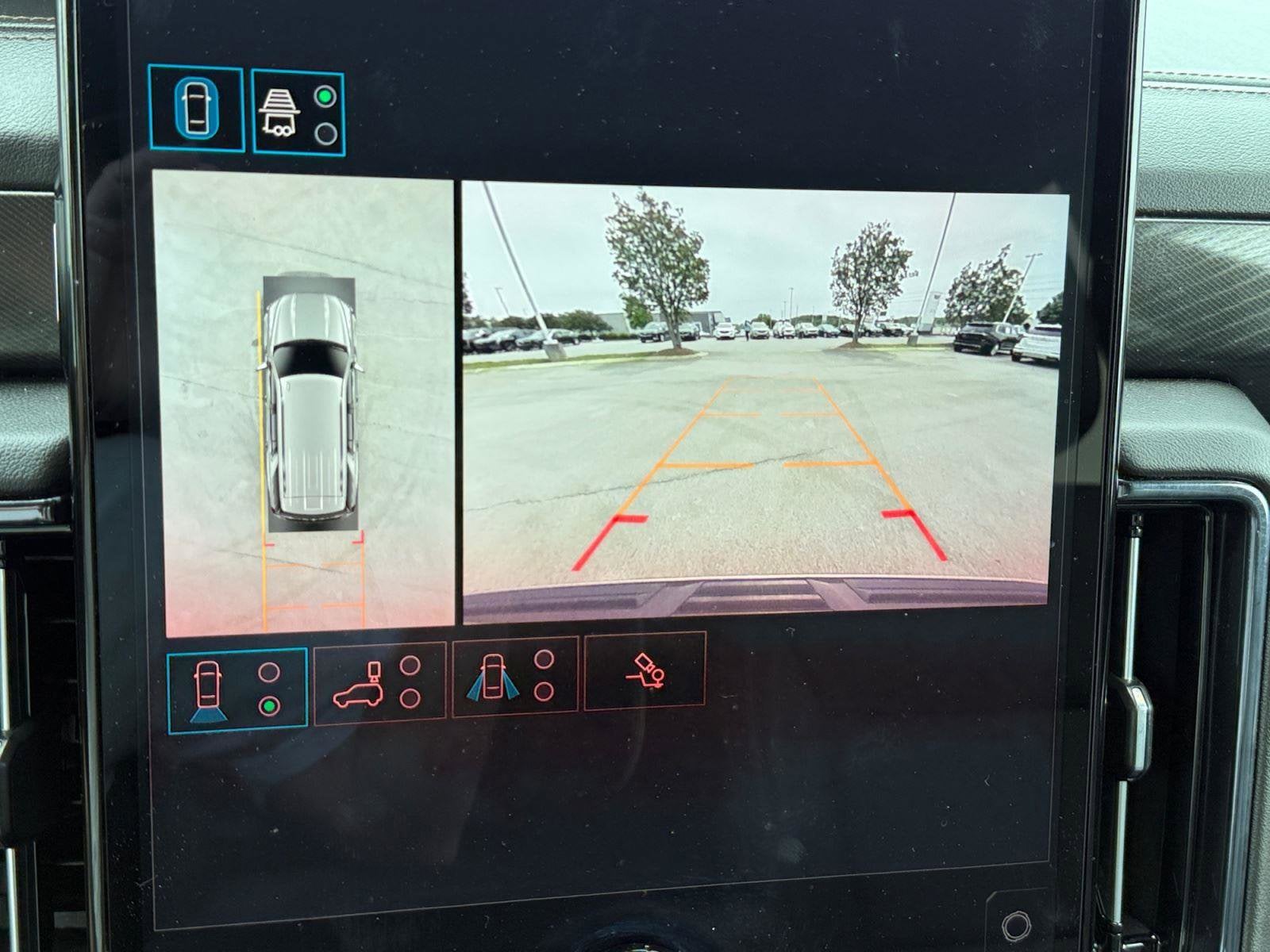 2025 GMC Yukon Base