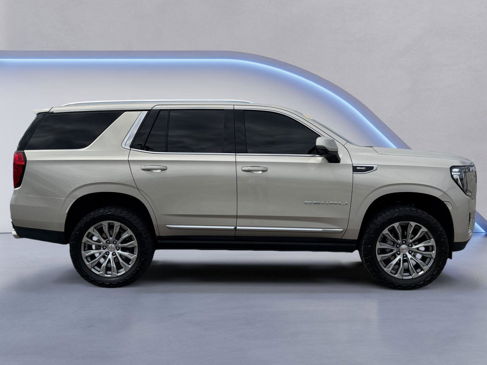 2023 GMC Yukon Base
