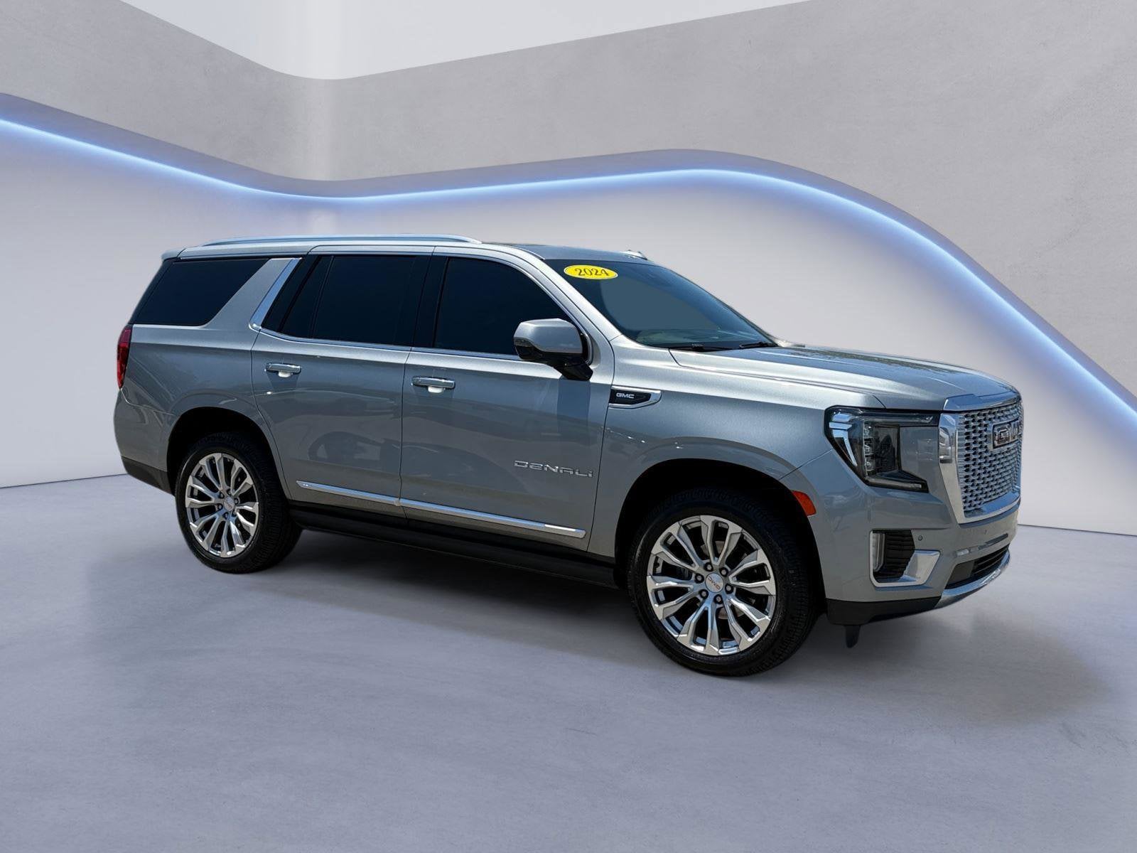 2024 GMC Yukon Base