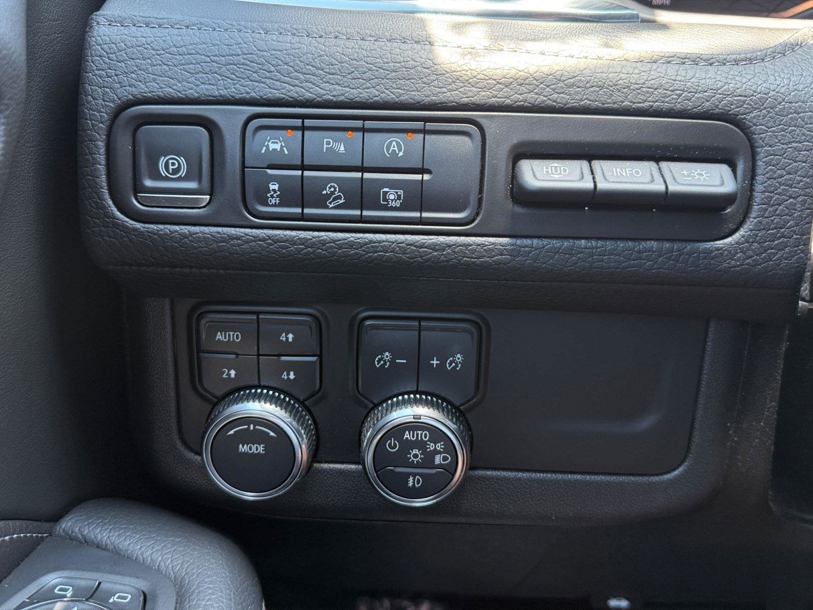 2024 GMC Yukon Base