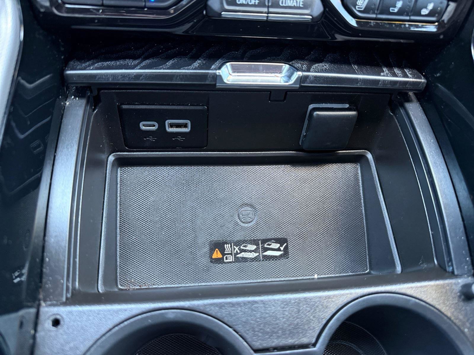 2024 GMC Yukon Base