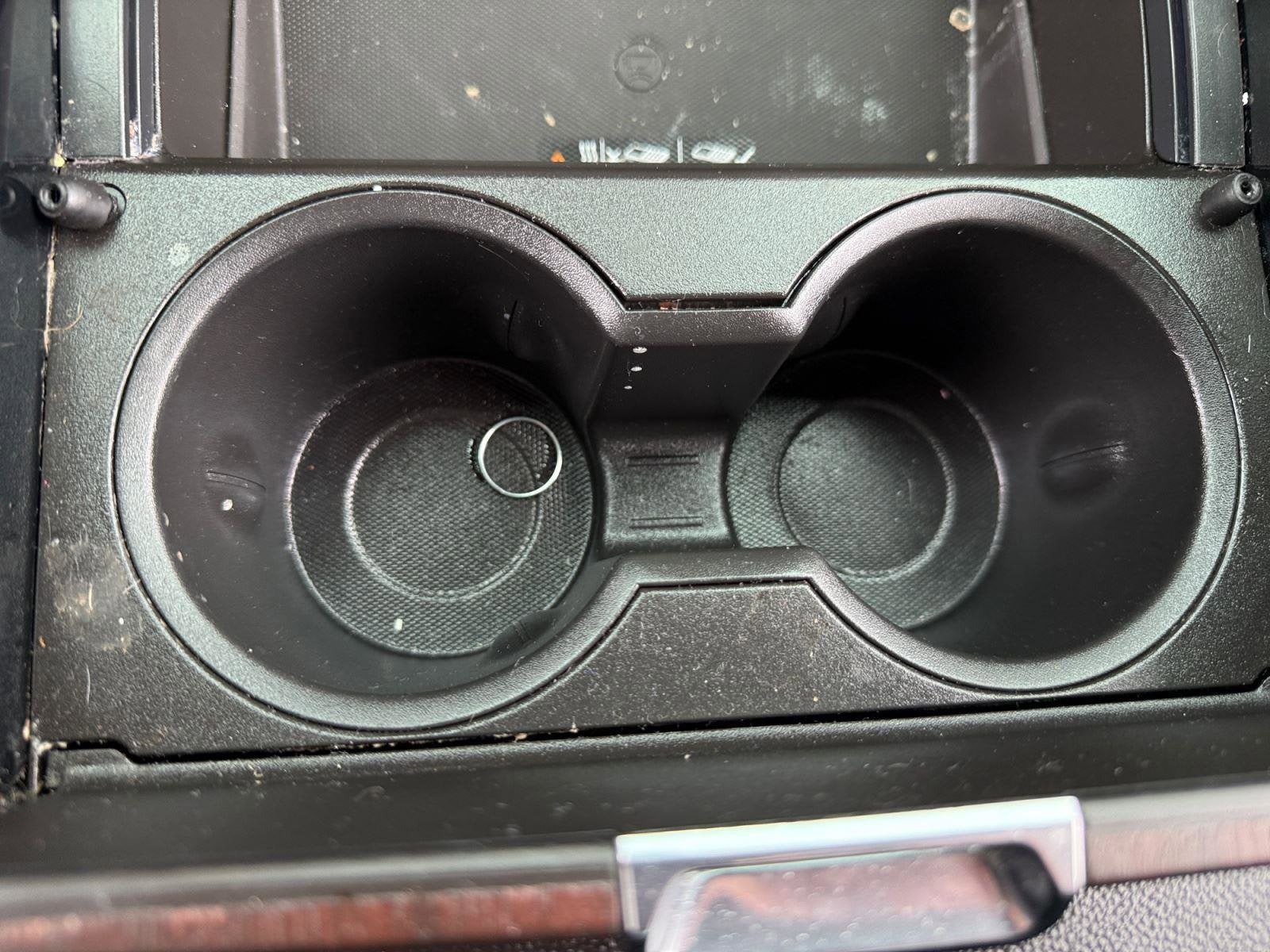2023 GMC Yukon Base