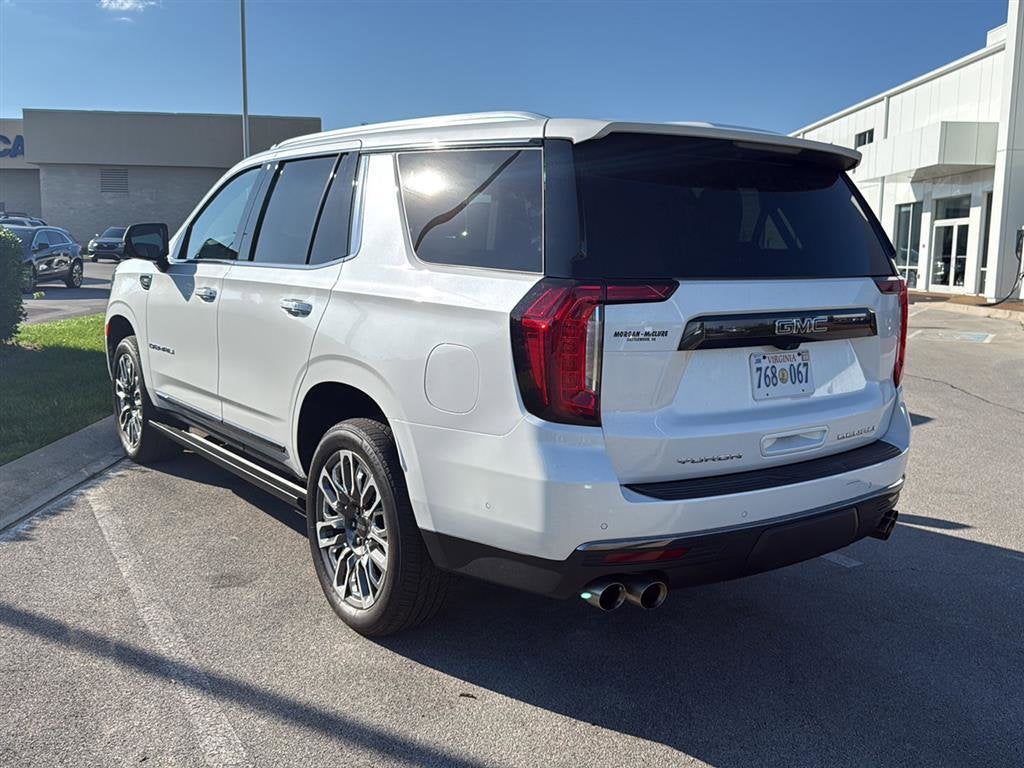 2024 GMC Yukon Base