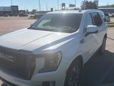 2024 GMC Yukon Base