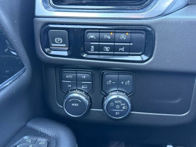 2025 GMC Yukon XL Base