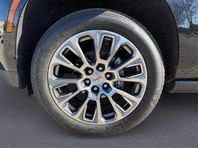 2025 GMC Yukon XL Base