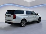 2023 GMC Yukon XL Base