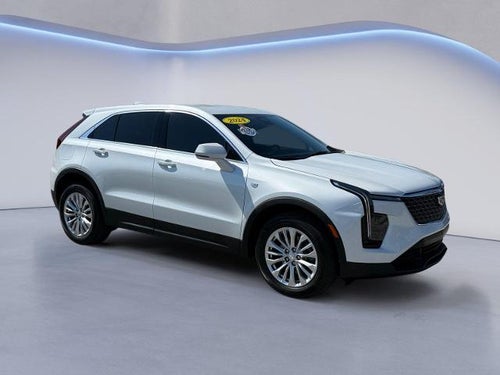 2024 Cadillac XT4 FWD 4dr Luxury