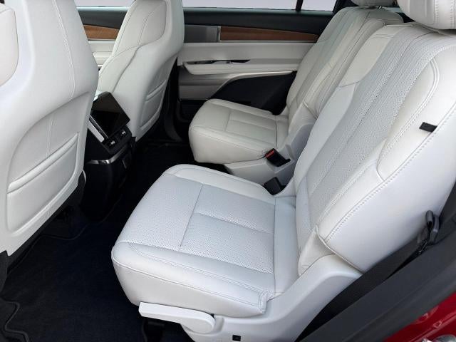 2027 Cadillac VISTIQ Luxury
