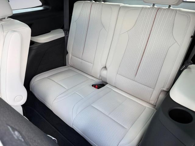 2027 Cadillac VISTIQ Luxury