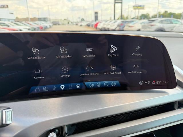 2027 Cadillac VISTIQ Luxury