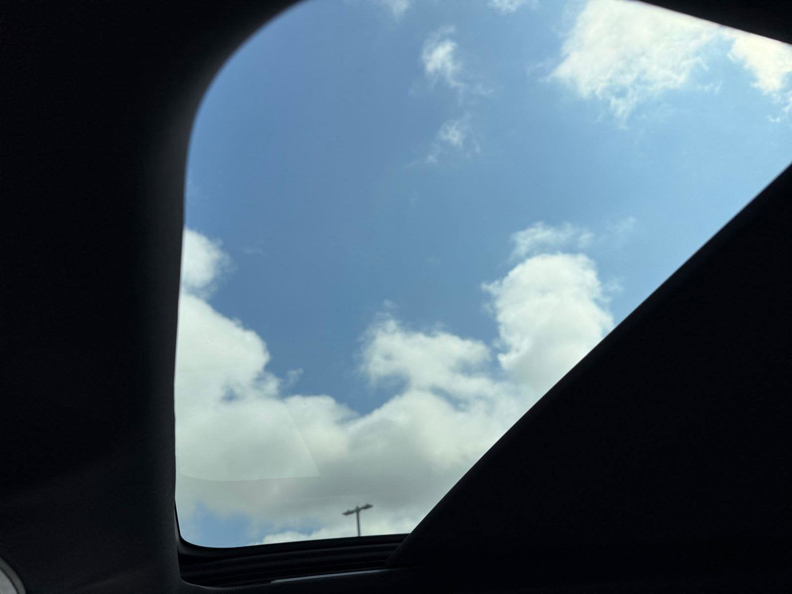 2026 Cadillac VISTIQ Luxury - Photo 17