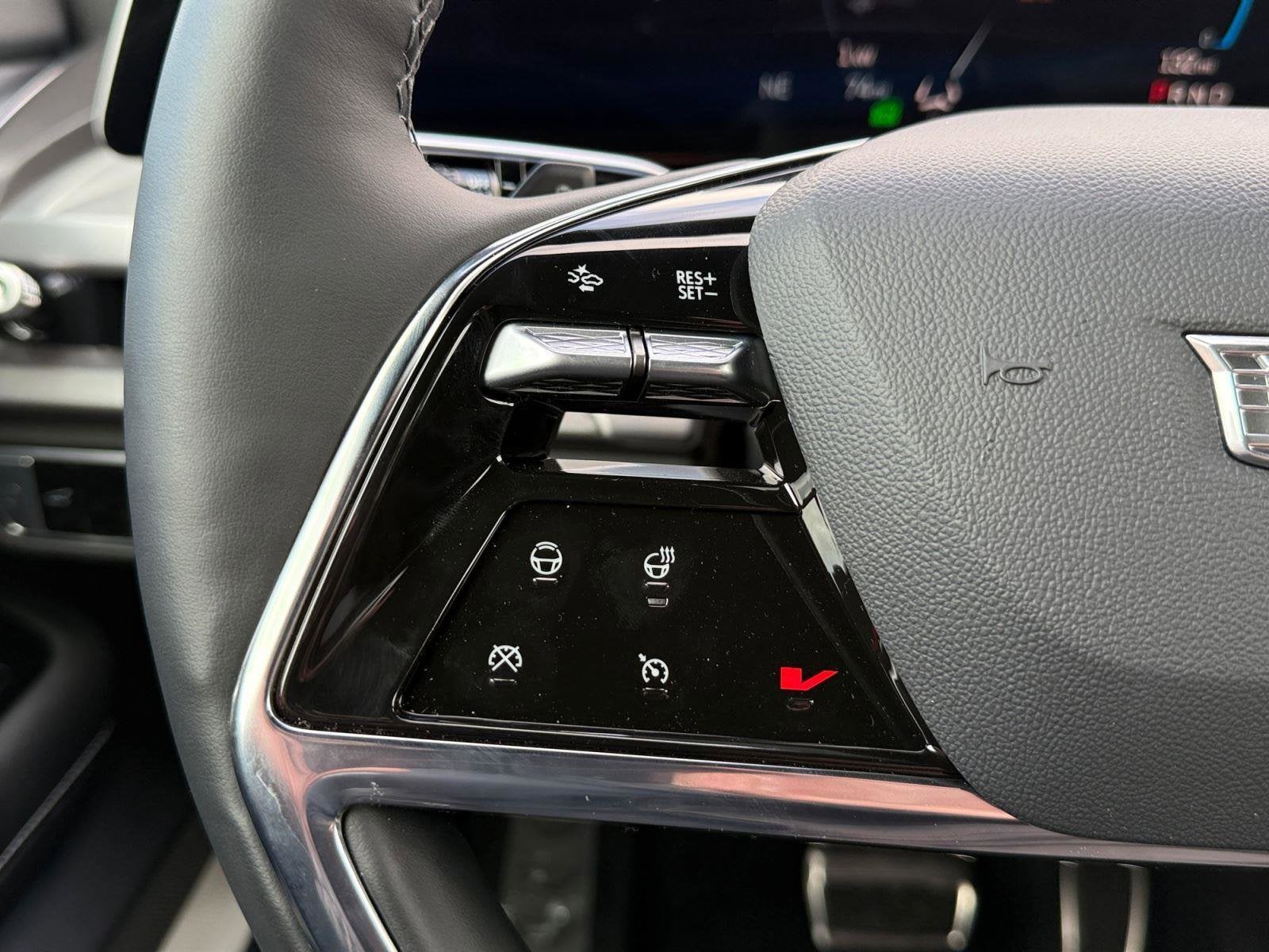 2026 Cadillac VISTIQ Luxury