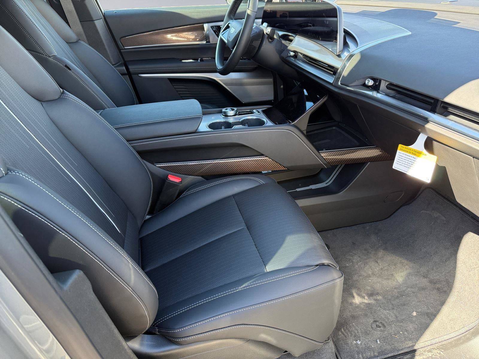 2026 Cadillac VISTIQ Sport