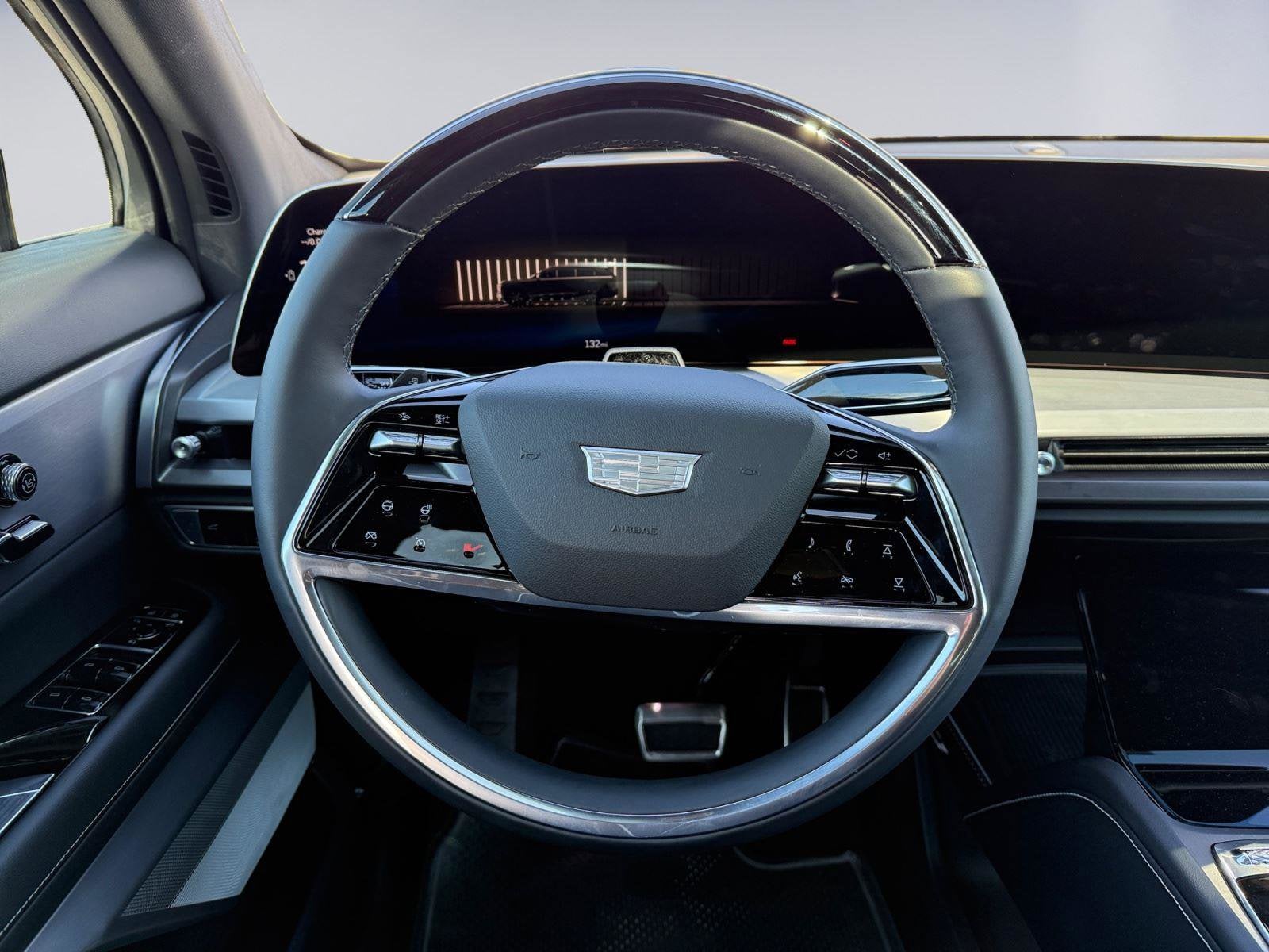 2026 Cadillac VISTIQ Sport