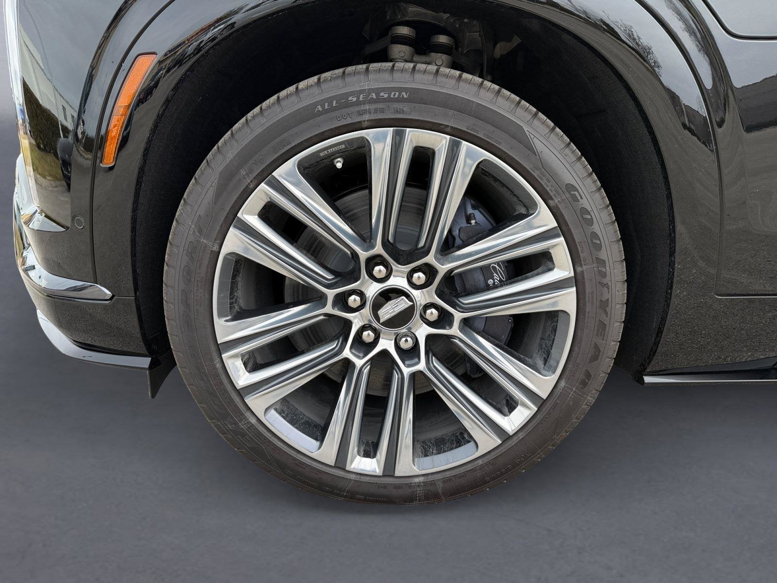 2026 Cadillac VISTIQ Platinum