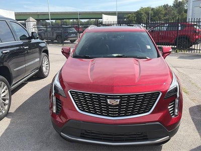 2023 Cadillac XT4 FWD Premium Luxury
