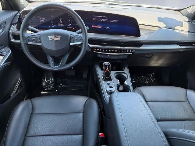 2025 Cadillac XT4 FWD 4dr Premium Luxury