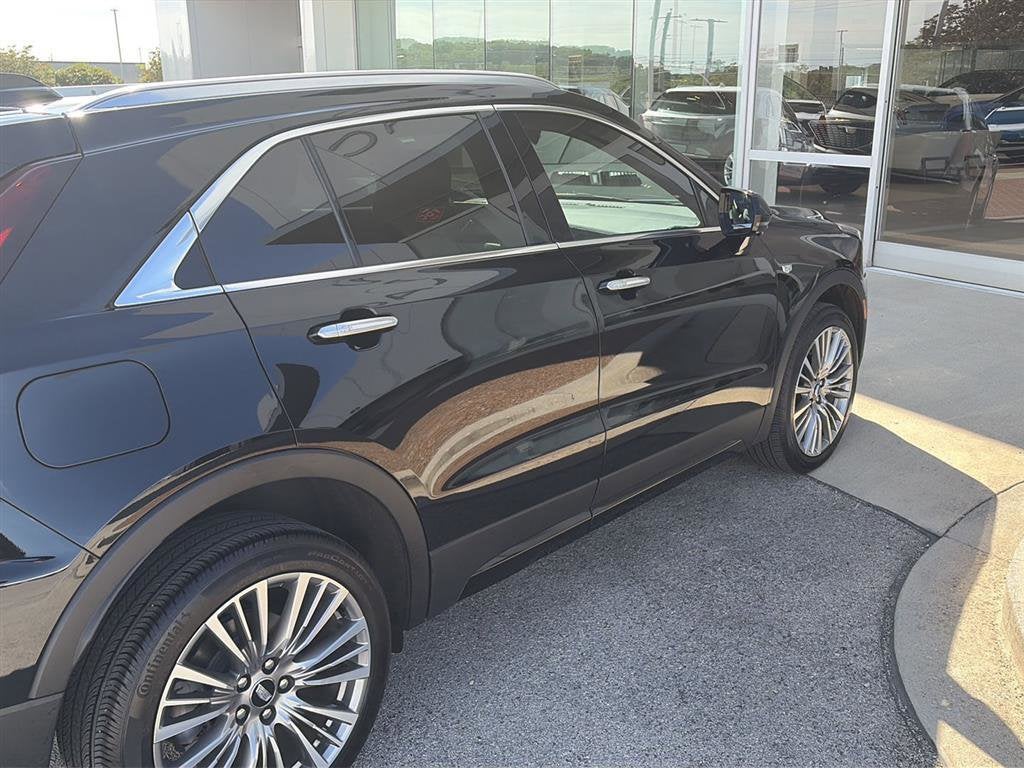2025 Cadillac XT4 Base