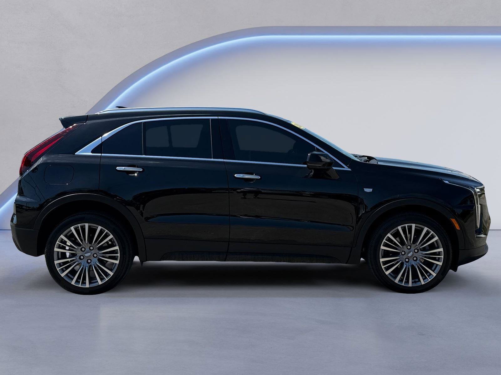 2024 Cadillac XT4 Base