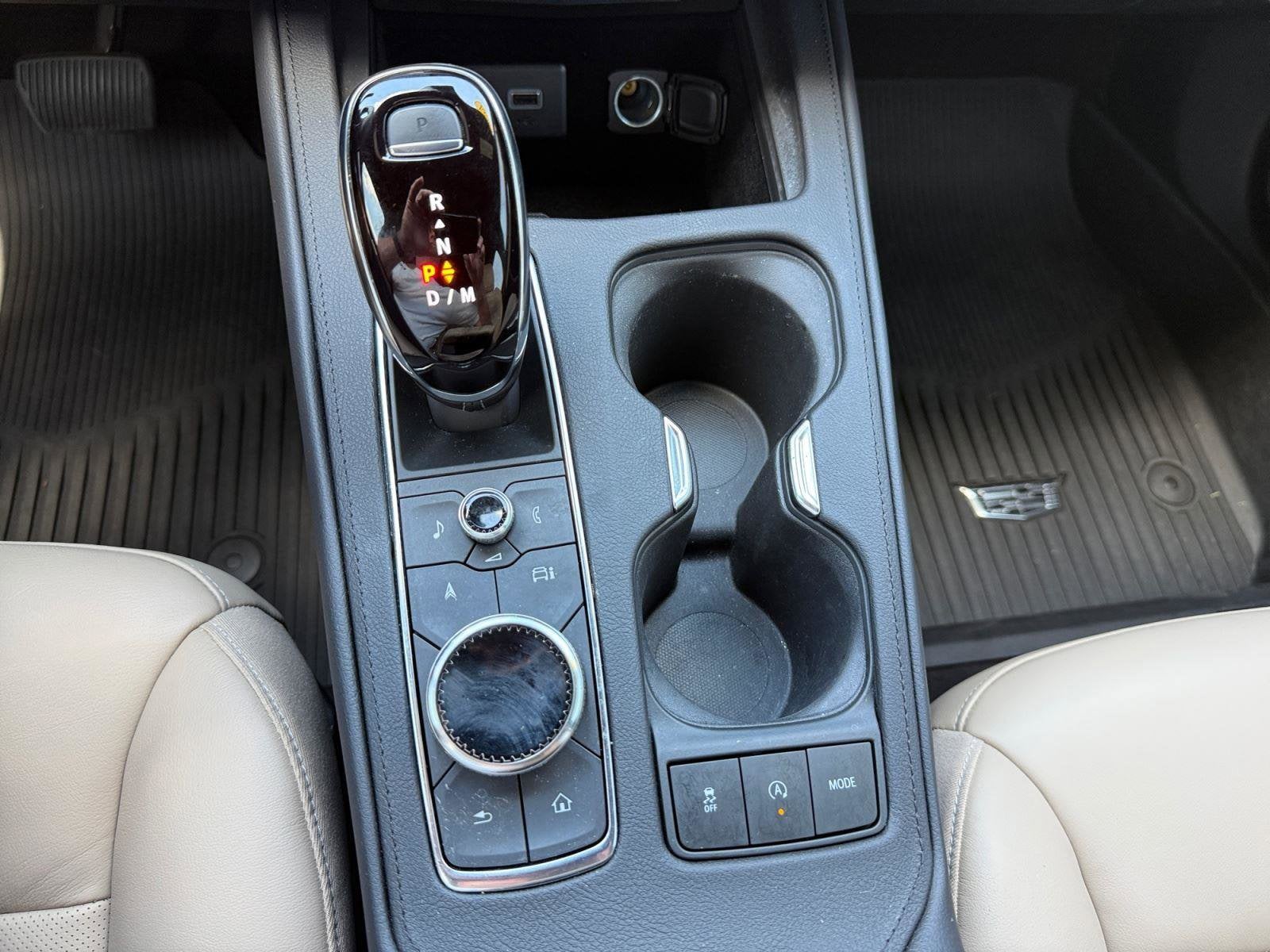 2024 Cadillac XT4 Base