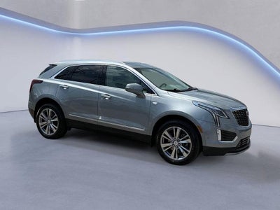 2024 Cadillac XT4 AWD 4dr Premium Luxury
