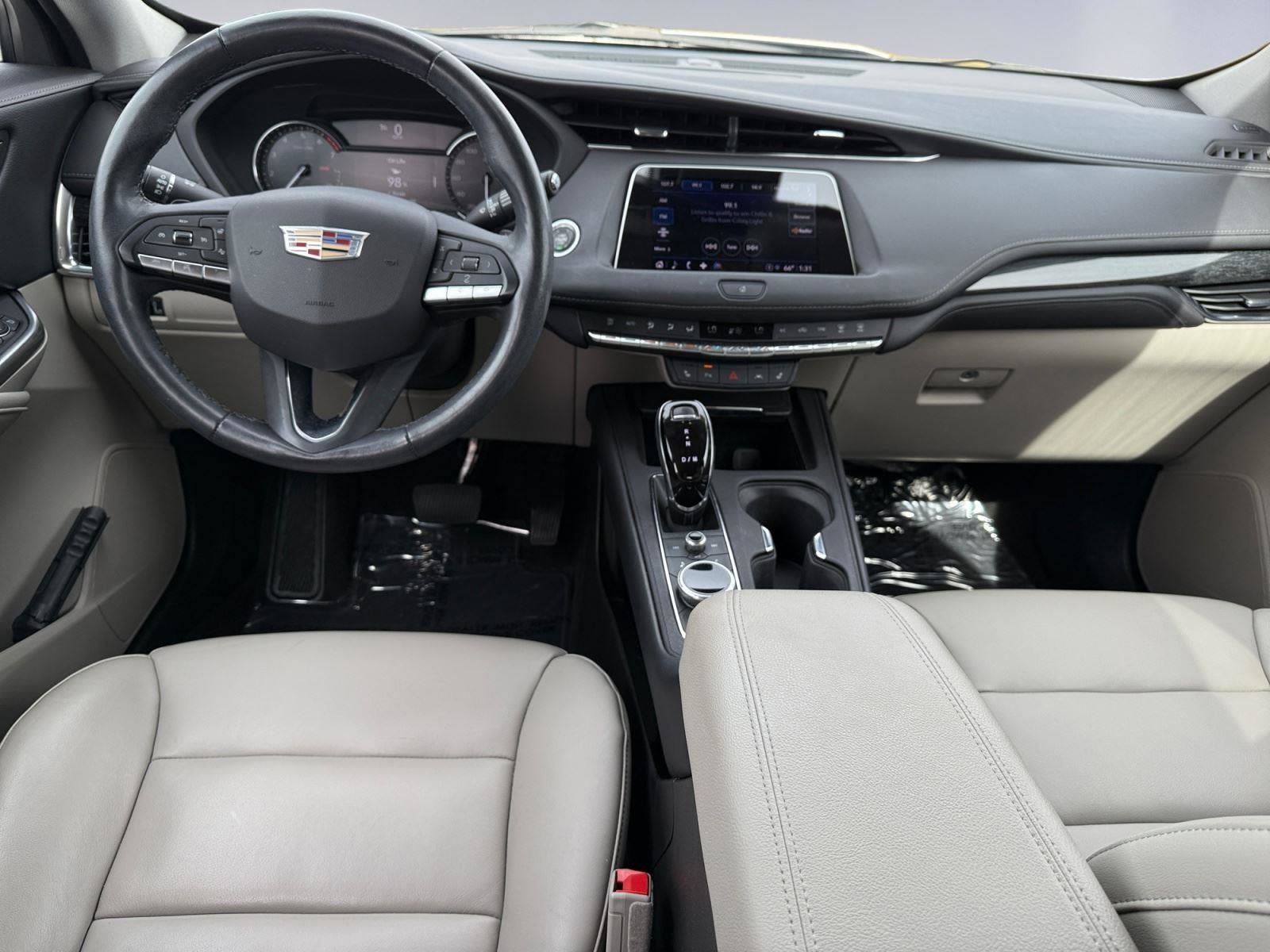 2023 Cadillac XT4 Base