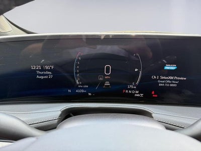 2024 Cadillac XT4 AWD 4dr Premium Luxury
