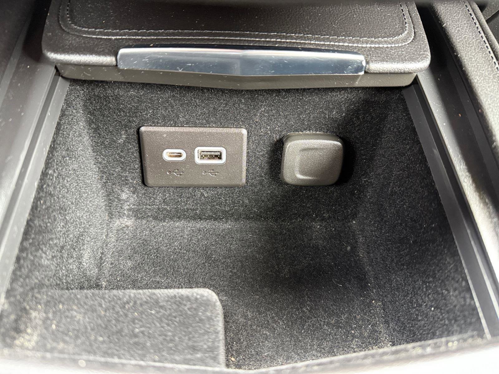 2022 Cadillac XT4 Base