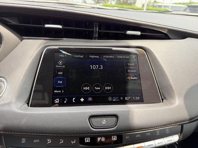 2023 Cadillac XT4 AWD 4dr Premium Luxury