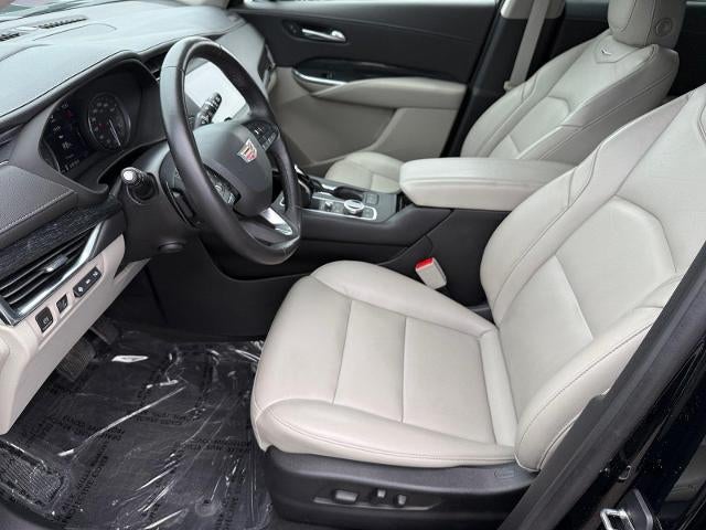 2023 Cadillac XT4 AWD Premium Luxury