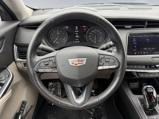 2023 Cadillac XT4 AWD Premium Luxury