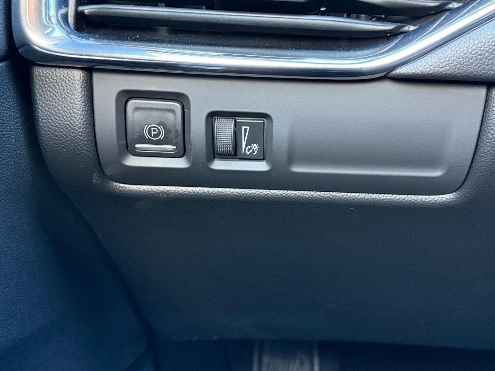 2023 Cadillac XT4 Base