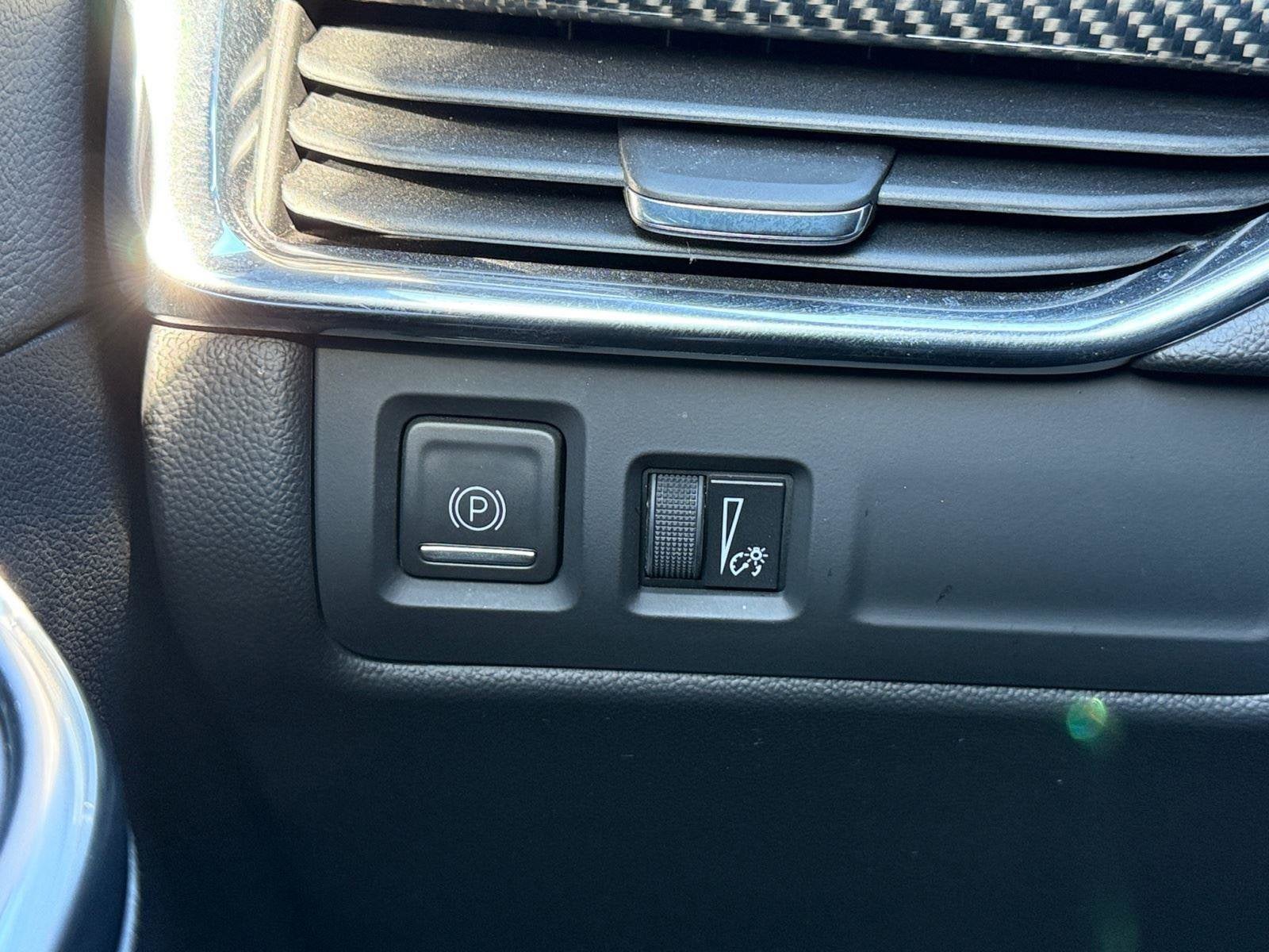 2023 Cadillac XT4 Base