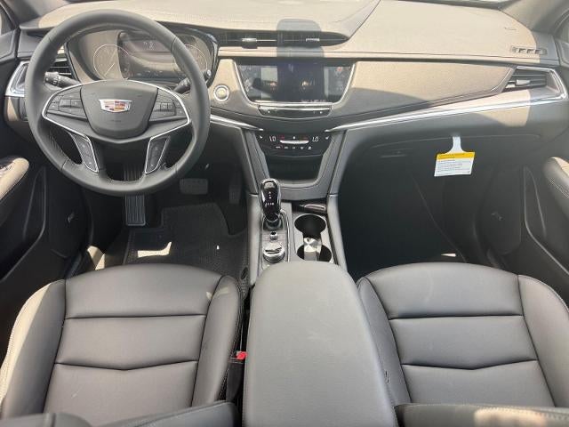 2026 Cadillac XT5 Luxury