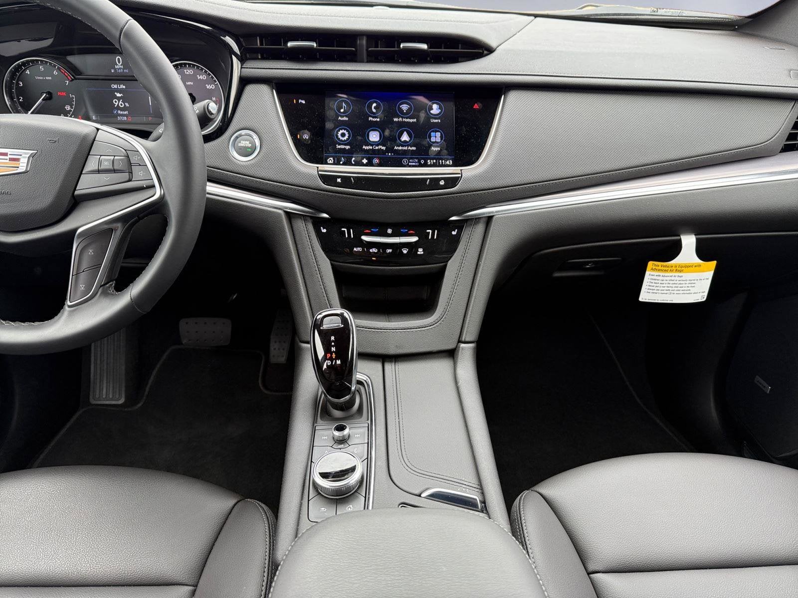 2025 Cadillac XT5 Luxury