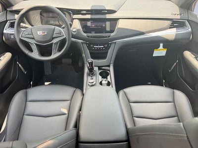 2026 Cadillac XT5 Luxury
