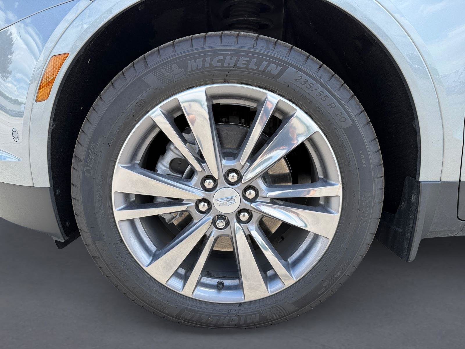 2026 Cadillac XT5 Premium Luxury