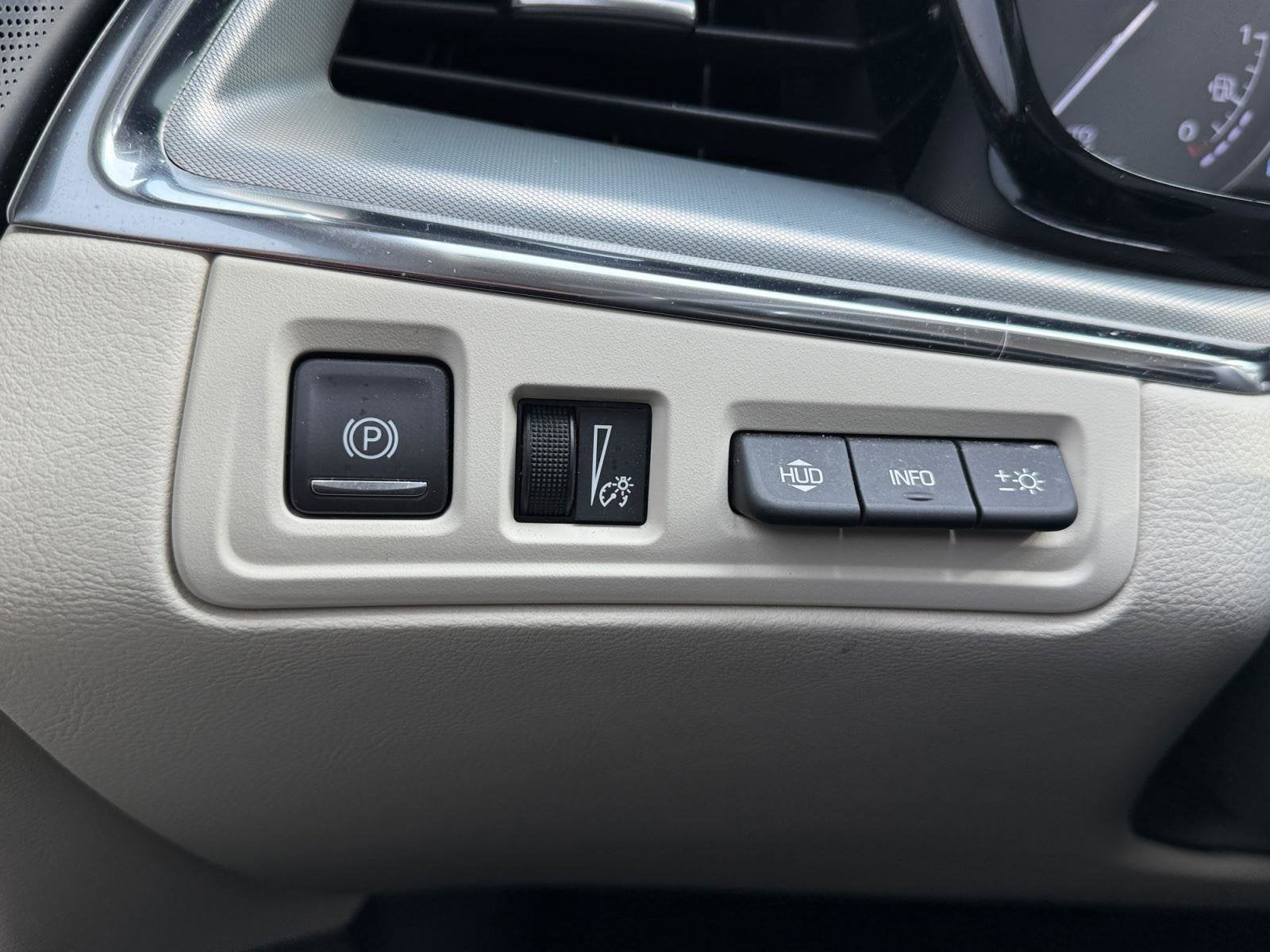 2021 Cadillac XT5 Base