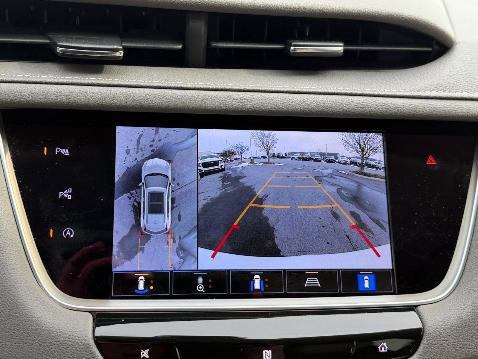 2021 Cadillac XT5 Base